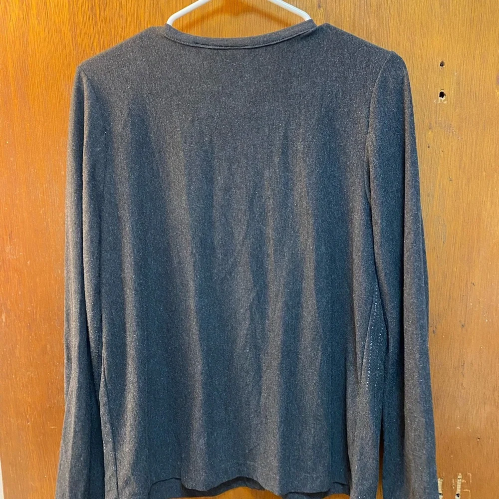 Women’s sweater size small by Solutions Causalwear. - Picture 2 of 3